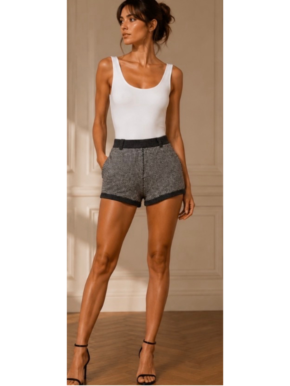 Aya Muse High Waist Shorts Size L Grey Black